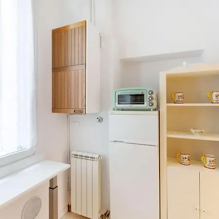 Apartment Splendido 2 2 Bagni In Porta Venezia Milan